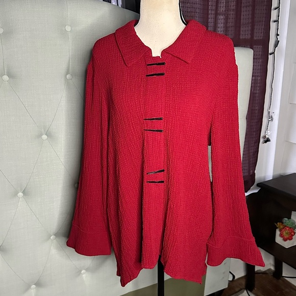 3/$20 💥 Indigo Moon Red Tunic Top Lagenlook Bell Sleeve Button Front Collared - Picture 1 of 16